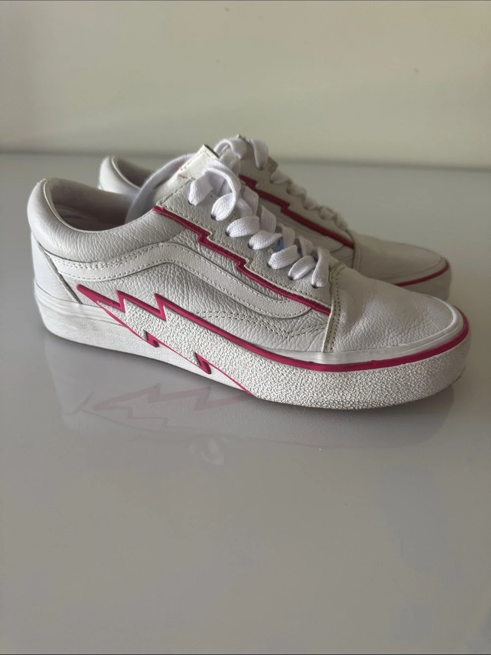 Vans Old Skool Bolt Pop Pink Glow White Leather Sneakers Size 7.5 - Picture 4 of 9